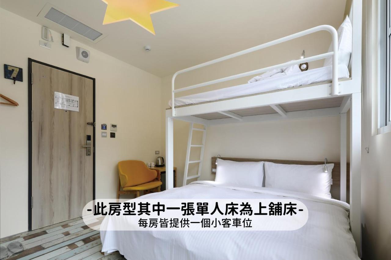 Mini Hotels Тайчжун Экстерьер фото