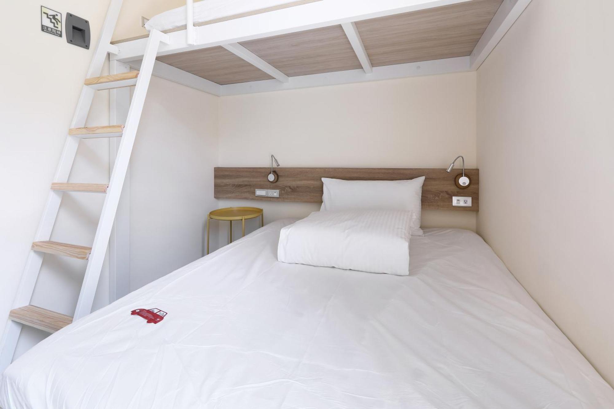 Mini Hotels Тайчжун Экстерьер фото
